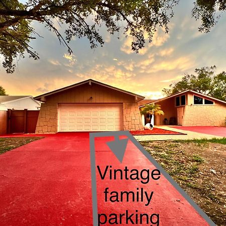 فيلا Vintage Family Scape + Heated Pool&Discount تامبا المظهر الخارجي الصورة